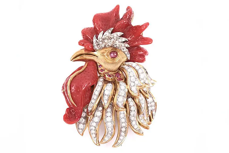 Hahn Brosche Gold Brillanten Koralle