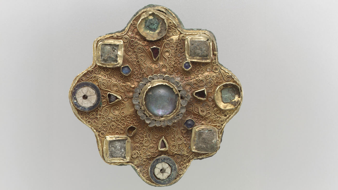 Fränkische Scheibenbrosche, Objektnummer: 17.193.90, The Metropolitan Museum of Art, New York;