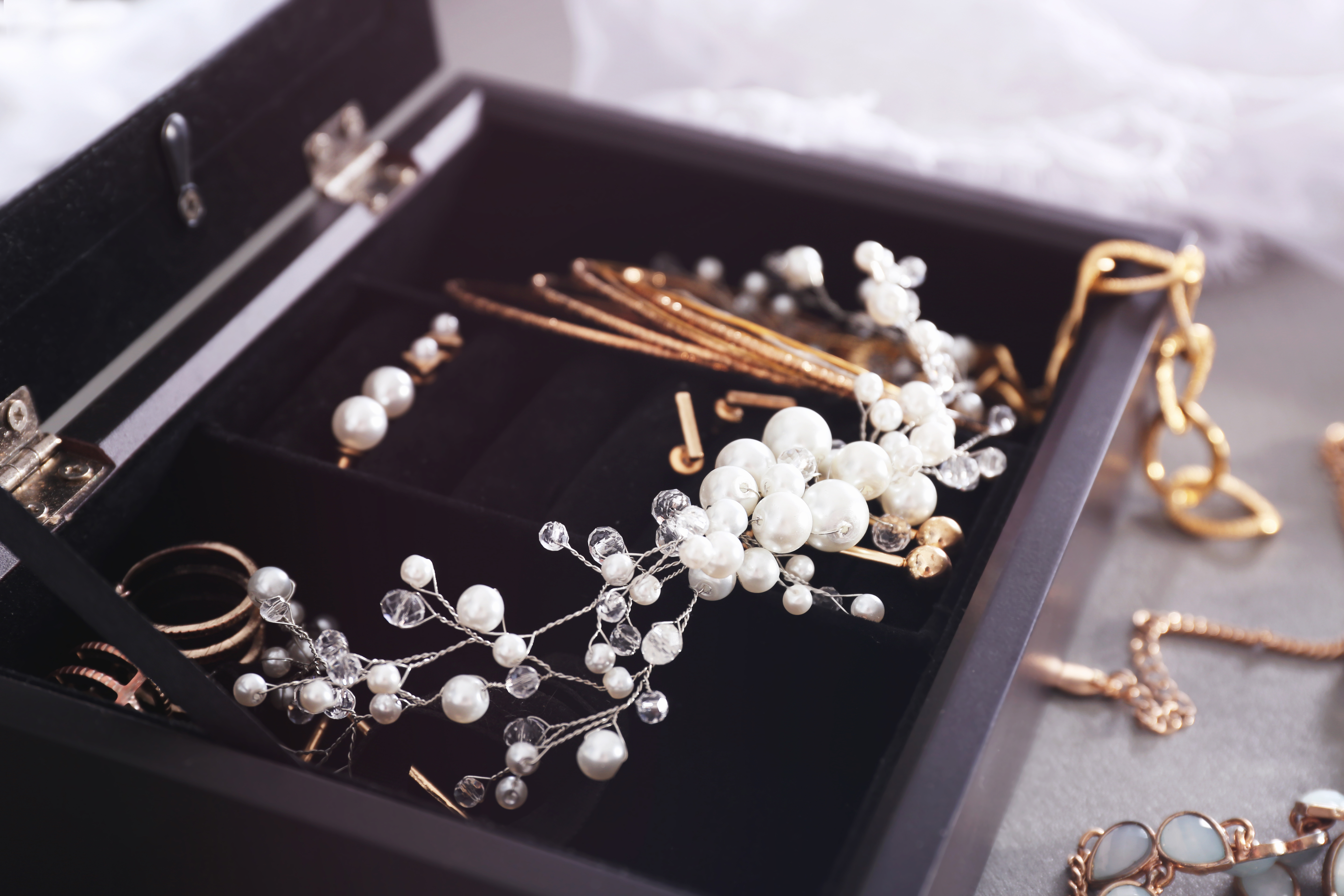 Neujahrsvorsatz Ordnung halten und dabei Geld verdienen