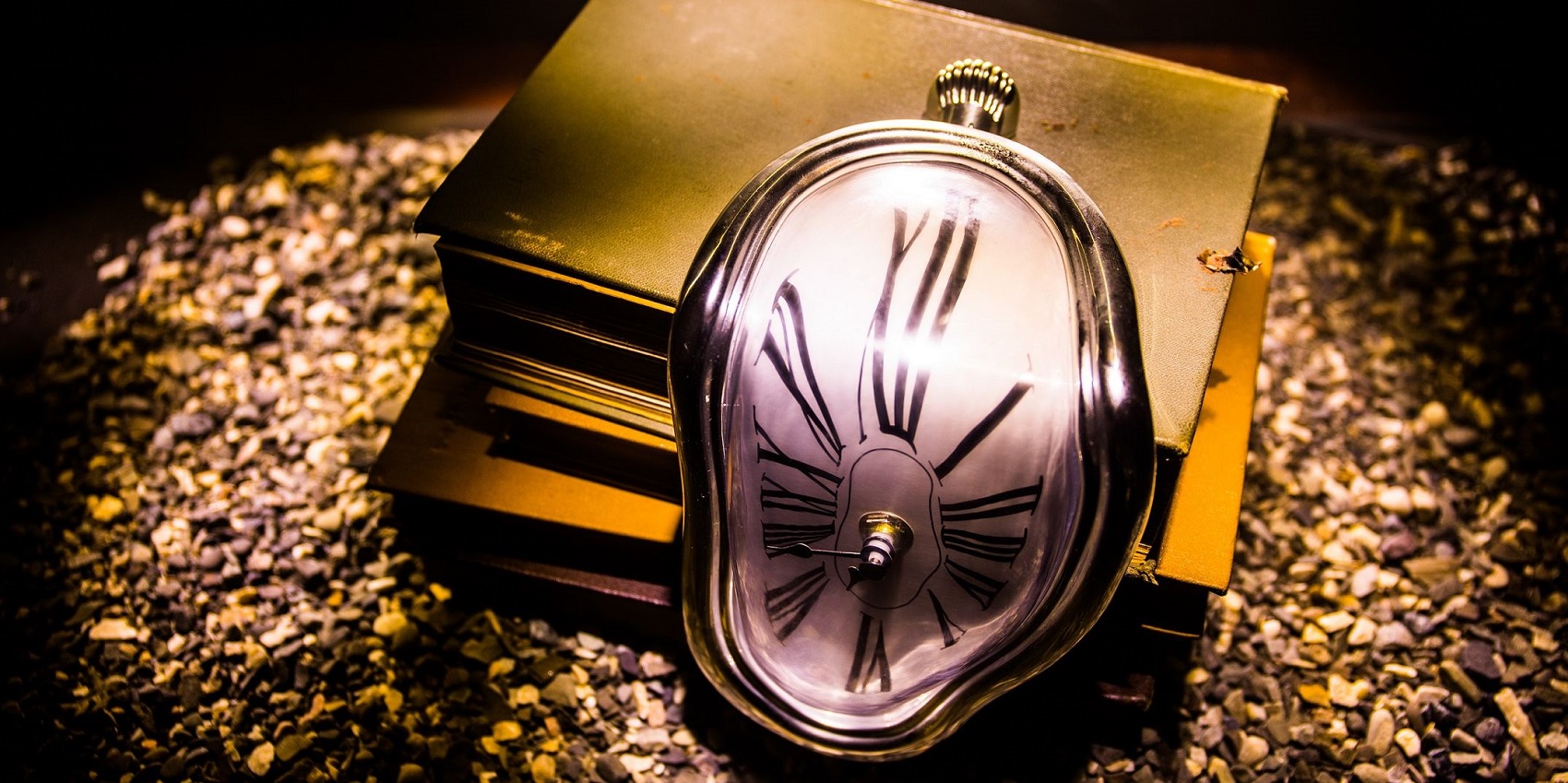 Zerrinnende / weiche Uhr - Persistence of Memory, Salvador Dali